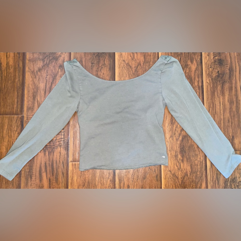 Long sleeve olive green crop top